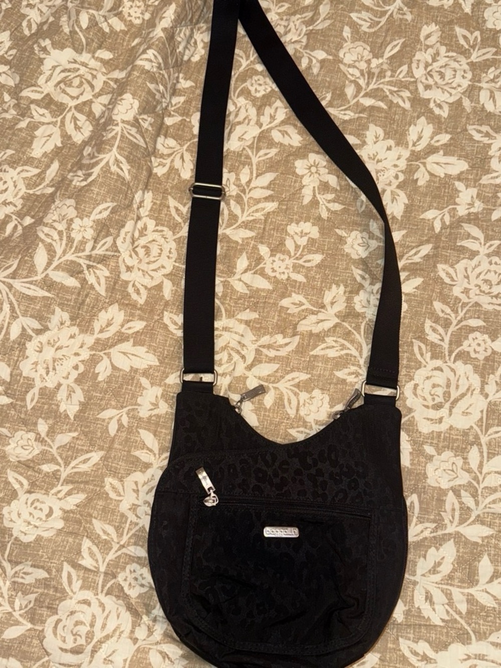Baggalini Black Crossbody Shoulder Bag leopard print